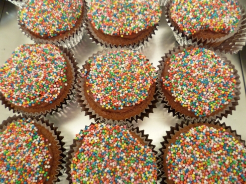 chocolate freckle cupcakes